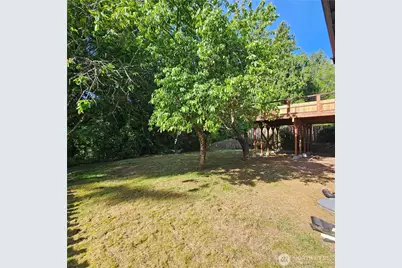 3827 Roosevelt Street NE, Bremerton, WA 98311 - Photo 7