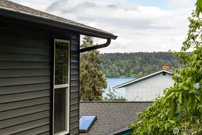 3827 Roosevelt Street NE, Bremerton, WA 98311 - Photo 29