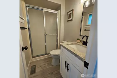 3827 Roosevelt Street NE, Bremerton, WA 98311 - Photo 13