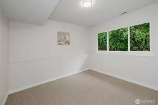 3827 Roosevelt St NE, Bremerton, WA 98311 - Photo 25