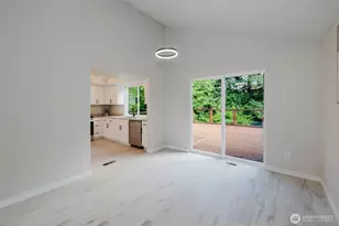 3827 Roosevelt St NE, Bremerton, WA 98311 - Photo 13