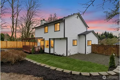 8828 NE 152nd Street, Kenmore, WA 98028 - Photo 5