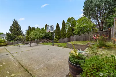7601 69th Street NE, Marysville, WA 98270 - Photo 9