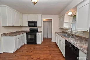 1083 Alder St, Marysville, WA 98270 - Photo 15