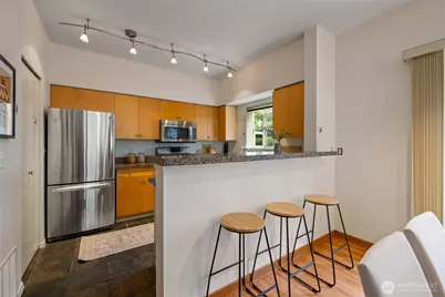 1501 Cherrylane Avenue S #1501, Seattle, WA 98144 - Photo 11