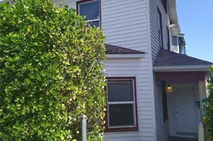 617 S 17th St, Tacoma, WA 98504 - Photo 3