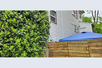 617 S 17th Street, Tacoma, WA 98504 - Photo 5