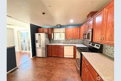 16112 68th Avenue Ct E, Puyallup, WA 98375 - Photo 7