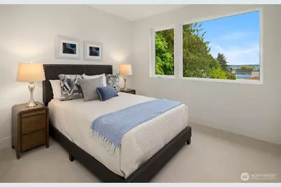7060 Cleopatra Place NW, Seattle, WA 98117 - Photo 25
