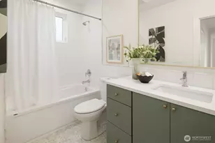 7060 Cleopatra Pl NW, Seattle, WA 98117 - Photo 23