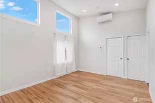 9438 24th Ave SW, Seattle, WA 98106 - Photo 5