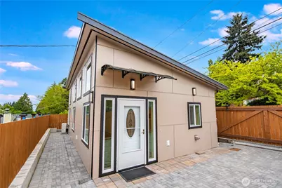 9438 24th Avenue SW #B, Seattle, WA 98106 - Photo 1