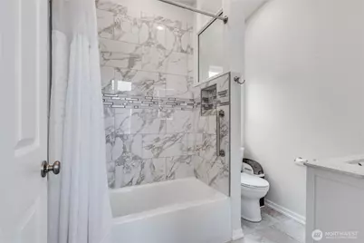 9438 24th Avenue SW #B, Seattle, WA 98106 - Photo 19