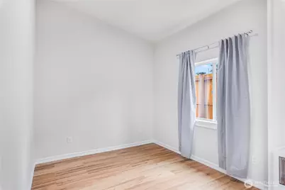 9438 24th Avenue SW #B, Seattle, WA 98106 - Photo 17