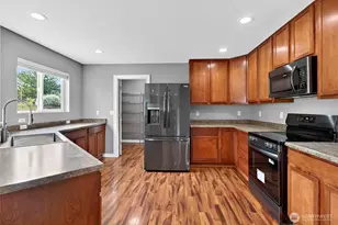 9430 185th St Ct E, Puyallup, WA 98375 - Photo 13