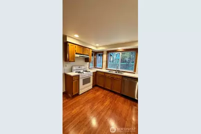 8036 Supreme Court SW, Olympia, WA 98512 - Photo 11