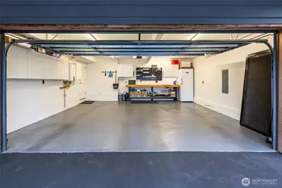 2137 NW 98th Street, Seattle, WA 98117 - Photo 37