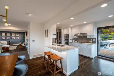 2137 NW 98th Street, Seattle, WA 98117 - Photo 13