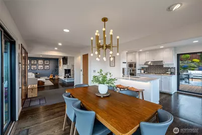 2137 NW 98th Street, Seattle, WA 98117 - Photo 11
