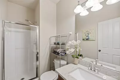 1047 215th Place SE, Bothell, WA 98021 - Photo 9