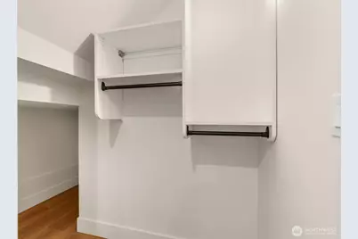 7403 Dayton Avenue N, Seattle, WA 98103 - Photo 5