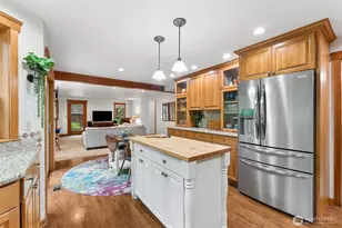16926 SE 327th Pl, Auburn, WA 98092 - Photo 9