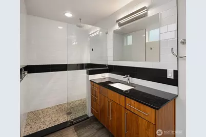 1400 Olympic Way W, Seattle, WA 98119 - Photo 17