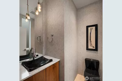1400 Olympic Way W, Seattle, WA 98119 - Photo 31