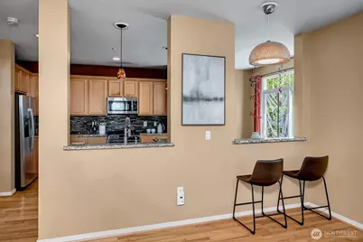 1601 NE Katsura Street #501, Issaquah, WA 98029 - Photo 13