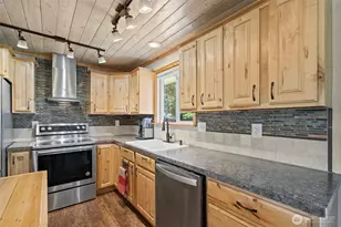 19147 Loganberry St SW, Rochester, WA 98579 - Photo 19