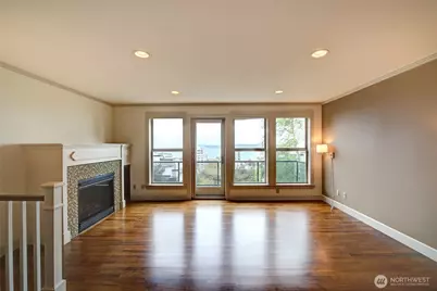 505 W Olympic Place #B, Seattle, WA 98119 - Photo 3