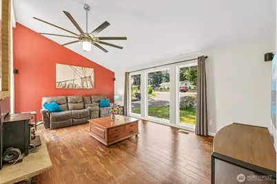 12813 Military Road E, Puyallup, WA 98374 - Photo 13