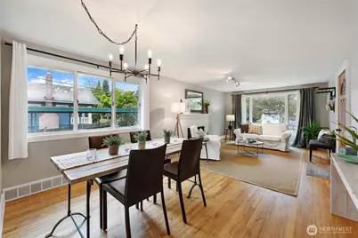 6225 29th Avenue NE, Seattle, WA 98115 - Photo 3