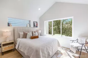 11013 Goodwin Way NE, Seattle, WA 98125 - Photo 9