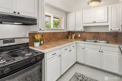 23803 56th Avenue W, Mountlake Terrace, WA 98043 - Photo 7