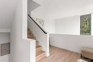 8863 Midvale Ave N, Seattle, WA 98103 - Photo 15