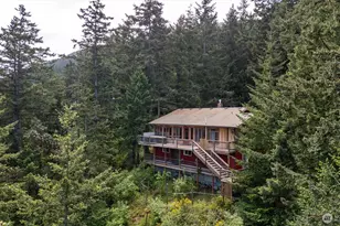 1136 Island Dr, Lummi Island, WA 98262 - Photo 35