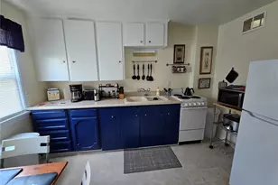 1215 Burwell St, Bremerton, WA 98337 - Photo 15
