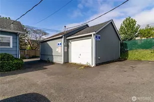 1215 Burwell St, Bremerton, WA 98337 - Photo 37