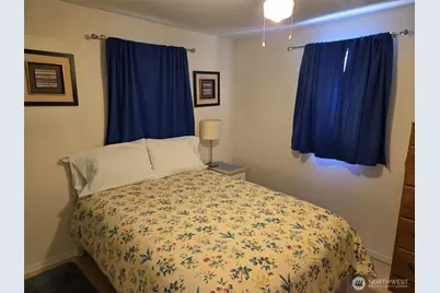 1215 Burwell Street, Bremerton, WA 98337 - Photo 17
