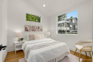 7405 Dayton Ave N, Seattle, WA 98103 - Photo 17