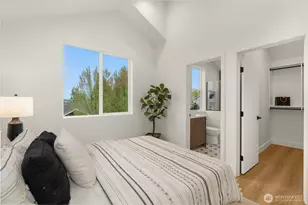 7405 Dayton Ave N, Seattle, WA 98103 - Photo 13