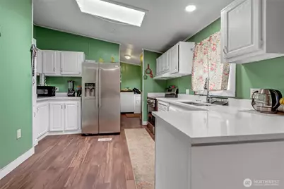 7502 189th Avenue Ct E #9, Puyallup, WA 98375 - Photo 9