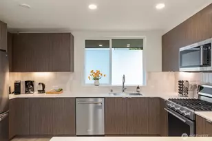 1645 22nd Ave, Seattle, WA 98122 - Photo 9
