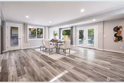 2412 160th Avenue NE, Bellevue, WA 98008 - Photo 15