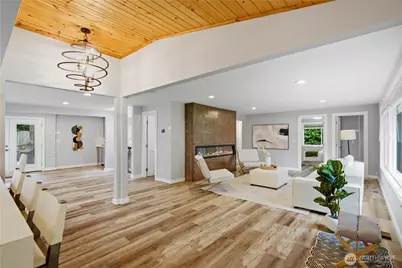 2412 160th Avenue NE, Bellevue, WA 98008 - Photo 3