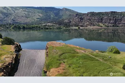 212025870 Lewis and Clark Highway, Lyle, WA 98635 - Photo 15
