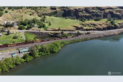 212025870 Lewis and Clark Highway, Lyle, WA 98635 - Photo 3