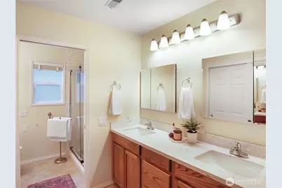 22471 SE 42nd Terrace #2204, Issaquah, WA 98029 - Photo 21