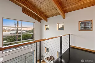 2506 N 38th St, Seattle, WA 98103 - Photo 27